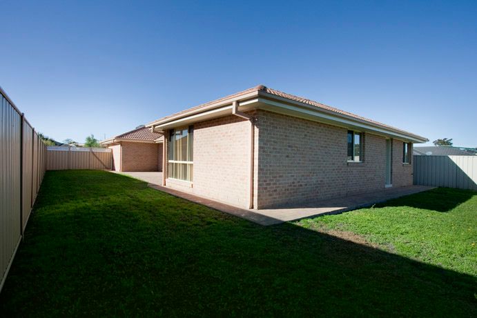 39 Burradoo Crescent, Worrigee, NSW 2540