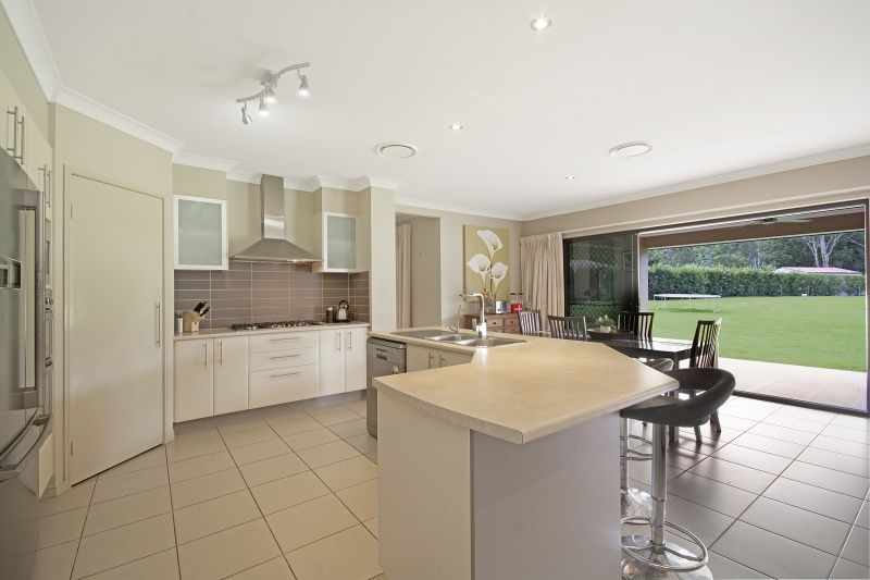 70 Whites Road, Landsborough, QLD 4550
