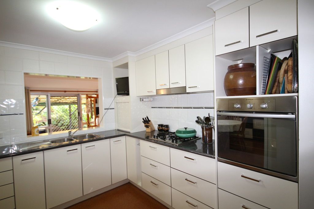 4 Beech Lane, Eudlo, QLD 4554