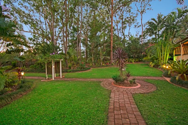 301 Coonowrin Road, Glass House Mountains, QLD 4518