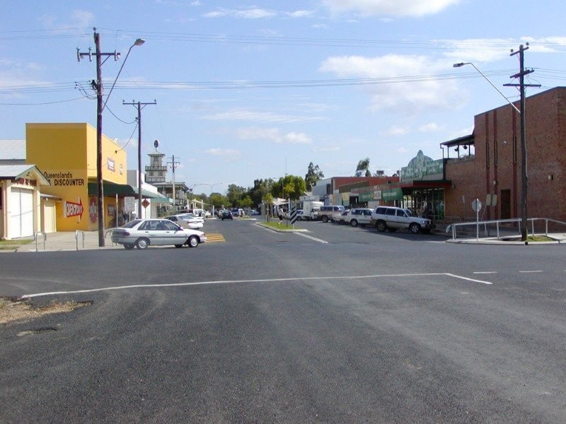 32 Bowen Street, GOONDIWINDI, QLD 4390