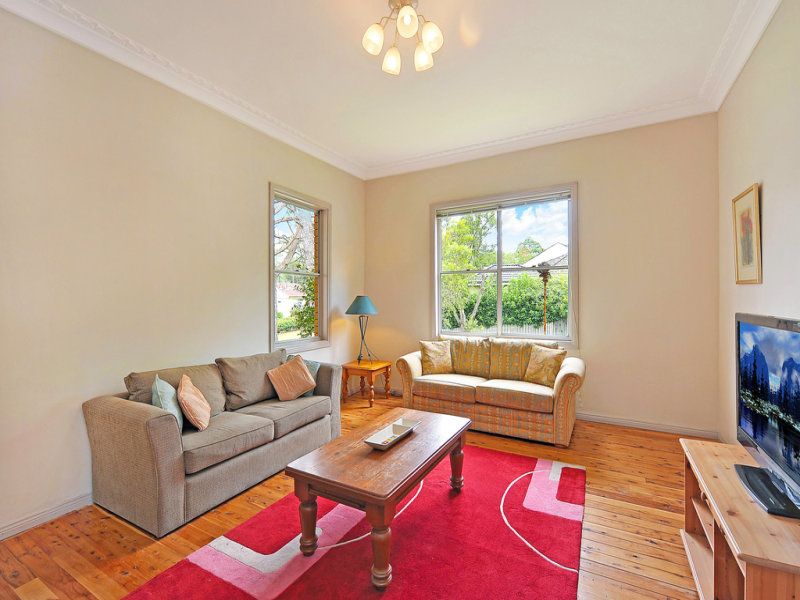 1 Wendy Avenue, Normanhurst, NSW 2076