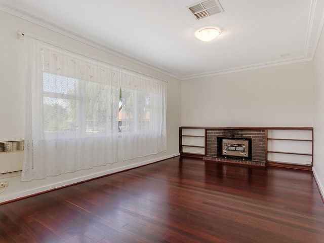 5 Houston Street, Rockingham, WA 6168
