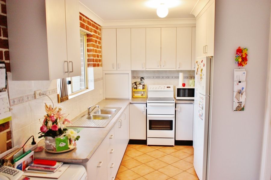 8/3A Sam Place, YOUNG, NSW 2594