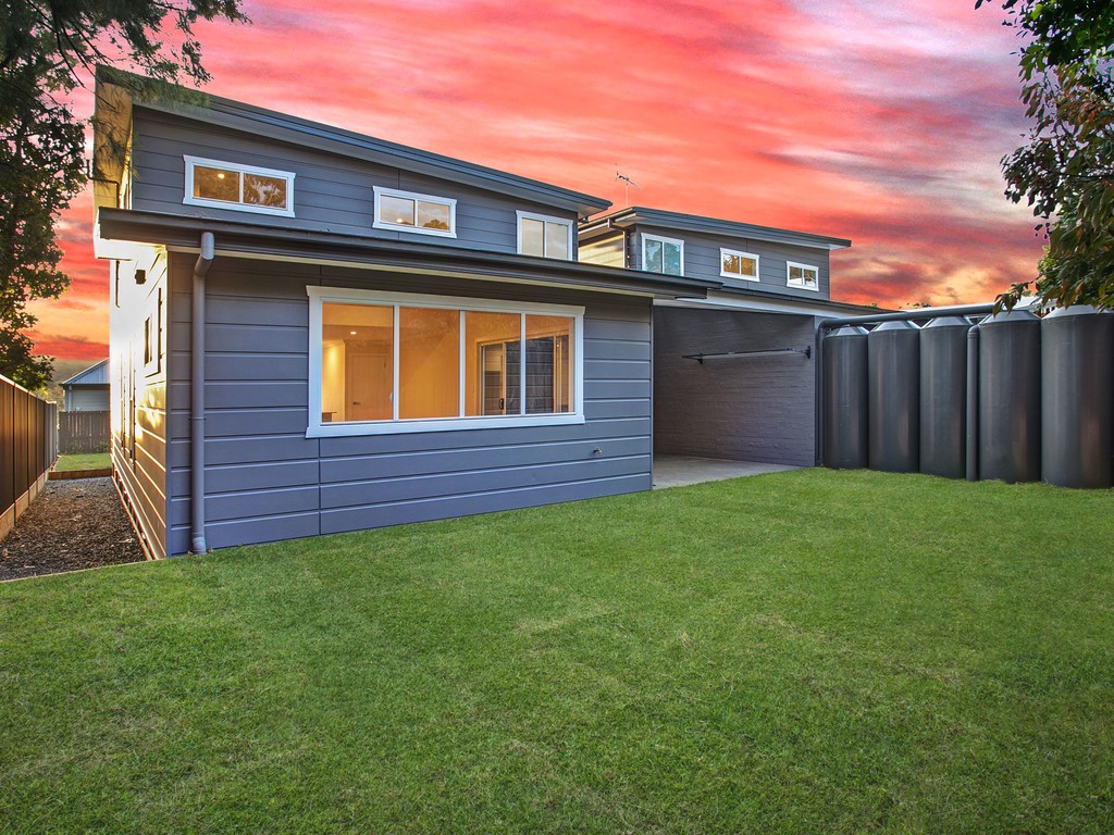 2/18A Foster Street, Helensburgh, NSW 2508