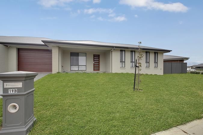 19B Mewburn Drive, Goulburn NSW 2580