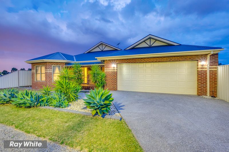 35 Cheviot Drive, Truganina, VIC 3029