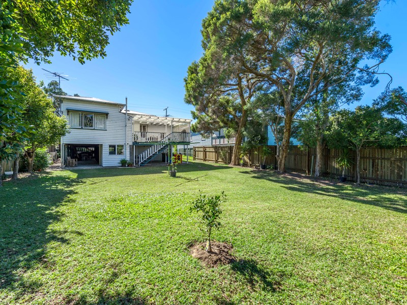 63 Seventh Avenue, Kedron, QLD 4031