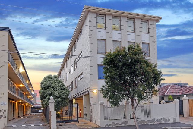 9/55 De Carle Street, Brunswick, VIC 3056