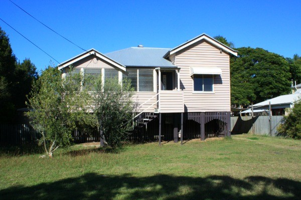 23 Joyce Street, East Ipswich, QLD 4305