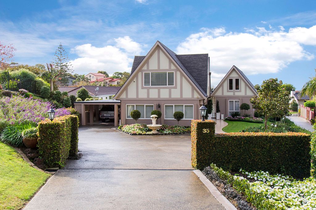 35 Bleakhouse Road, Mellons Bay, Manukau City
