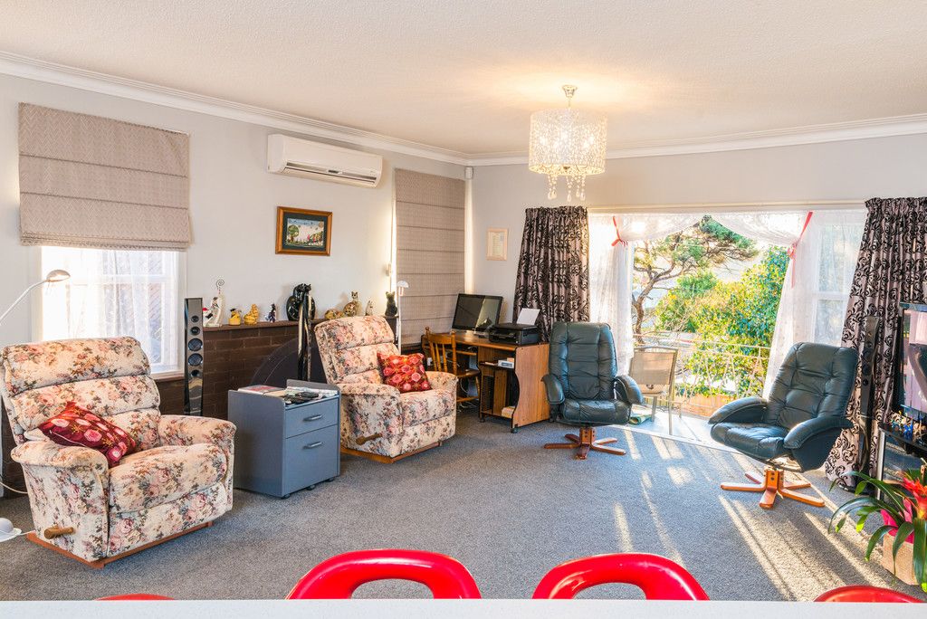 297 Rangatira Road, Beach Haven, North Shore City