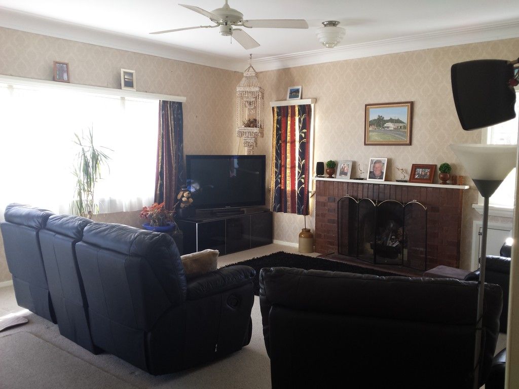 Matakana, Rodney