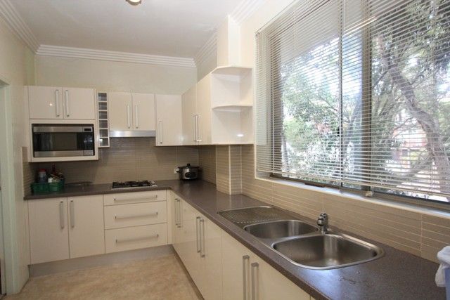 8/23 St Georges Parade, Hurstville, NSW 2220