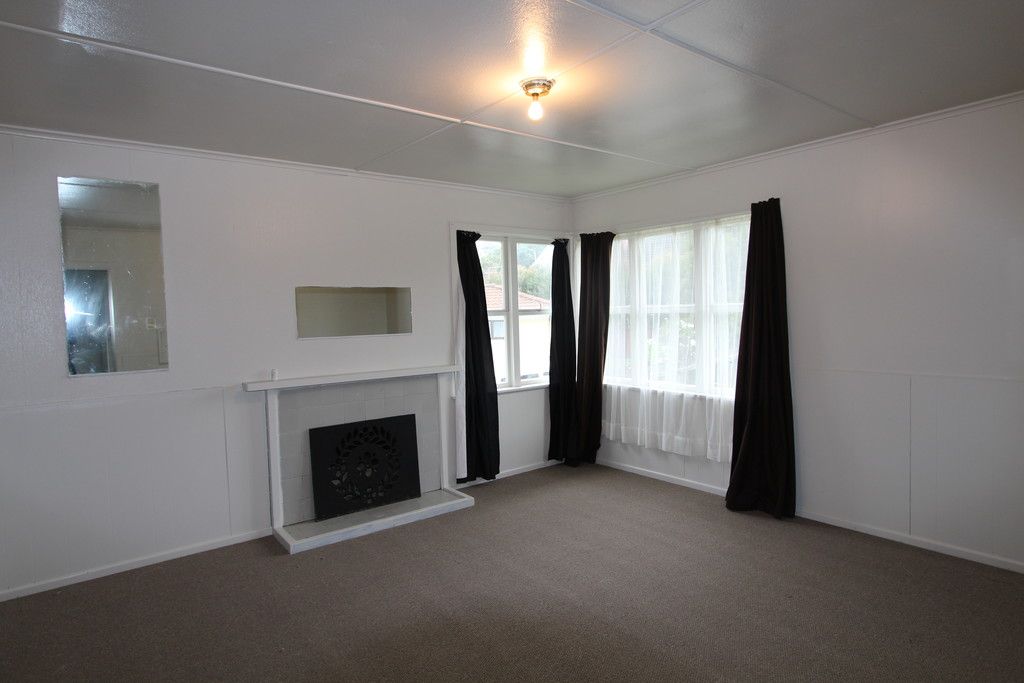 21 Linden Street, Mount Roskill, Auckland City