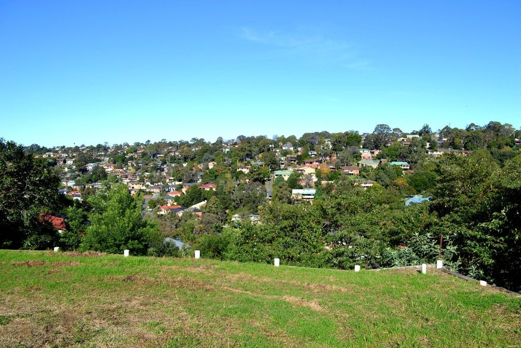16c Murrogun Crescent, Cordeaux Heights, NSW 2526