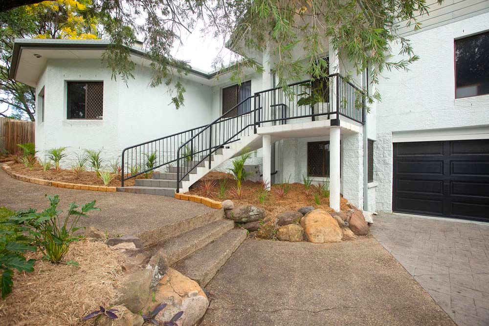 16 Ancilla Street, Mansfield QLD 4122