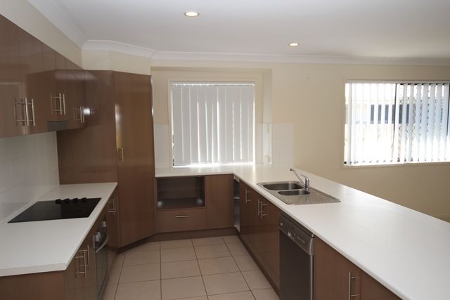 58 Lapwing Circuit, Beerwah, QLD 4519