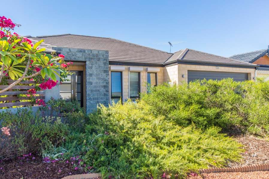 26 Hursthill Street, Madeley, WA 6065
