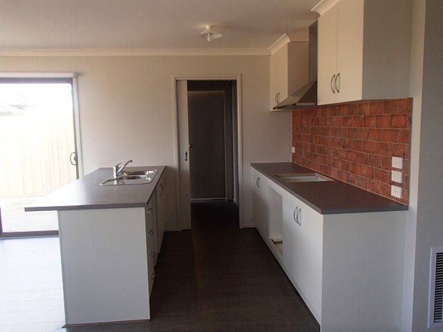 38A Pettitt Crescent, Norlane, VIC 3214