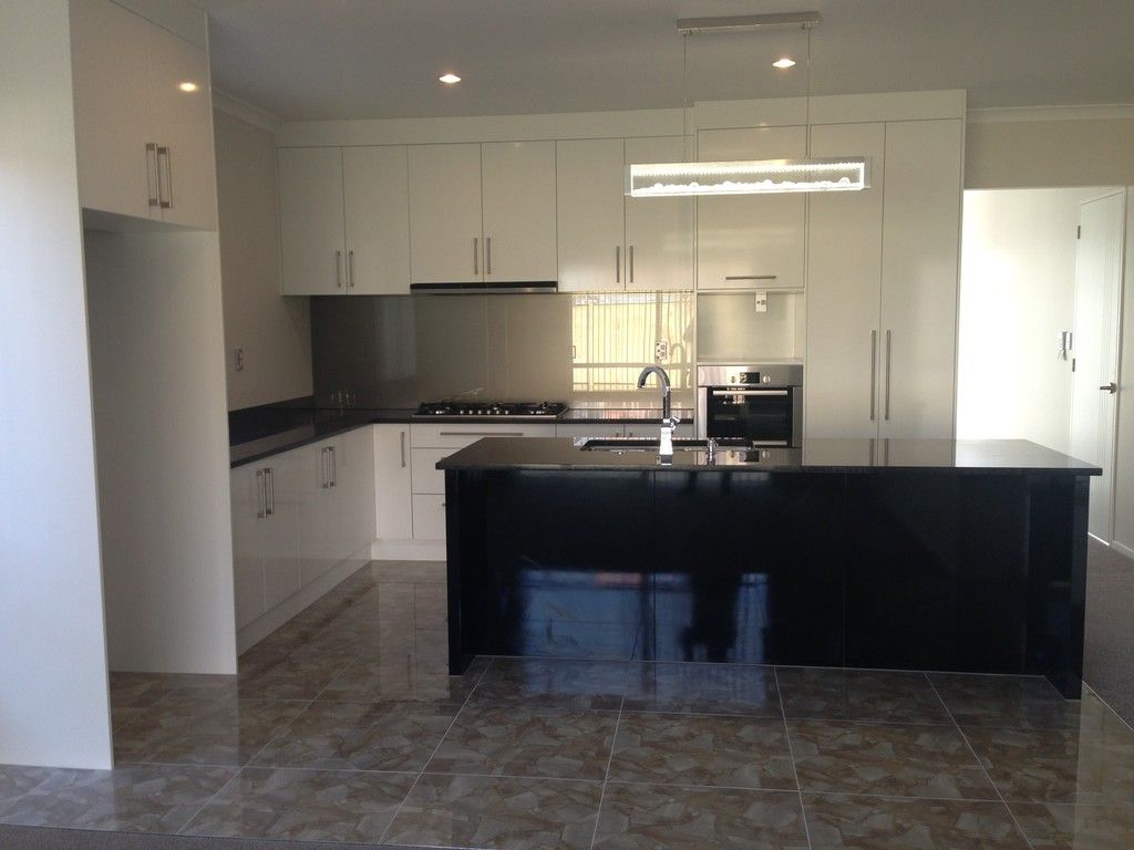 10 Ballindraite Drive, Flat Bush, Manukau City