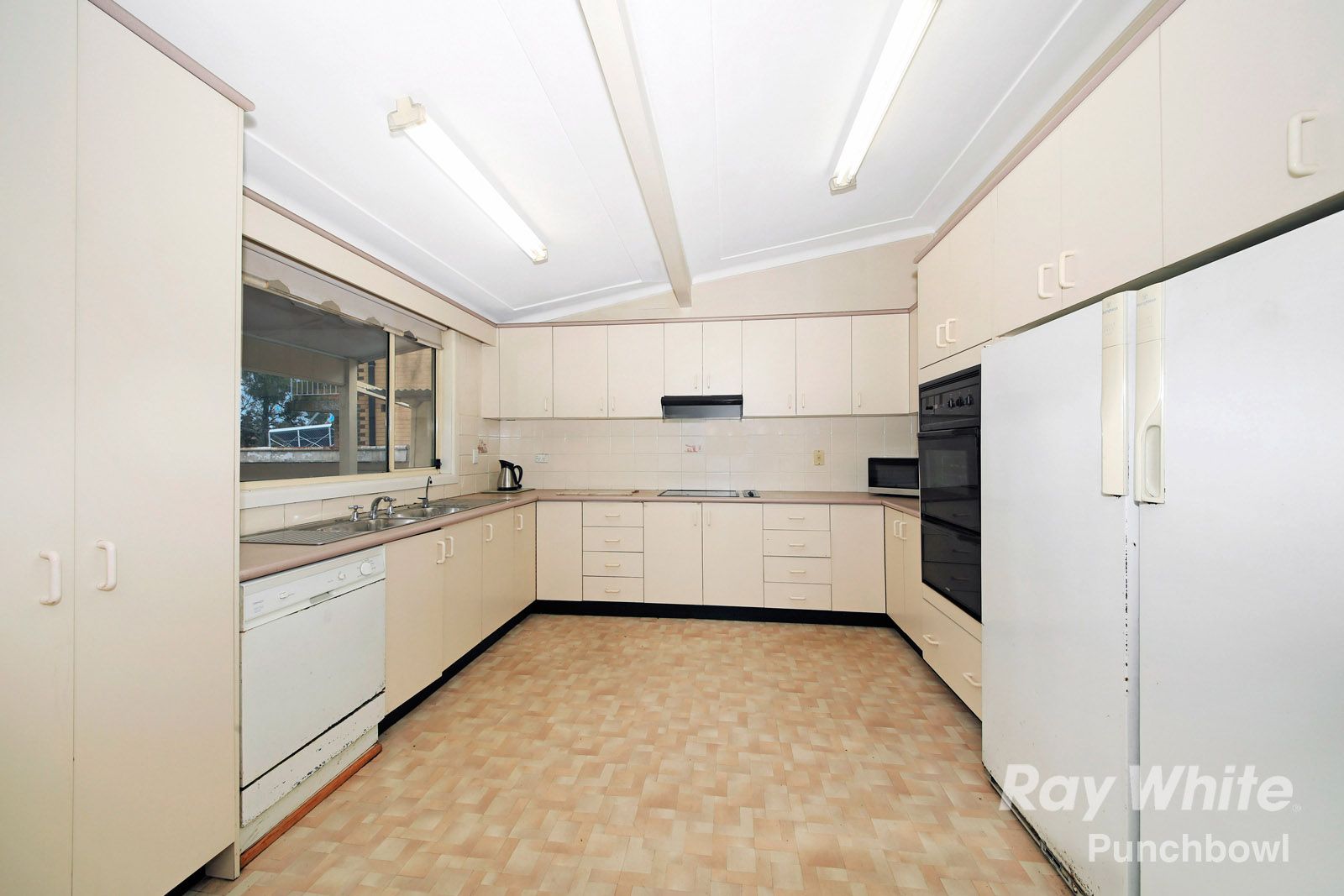 12 Cornelia Street, Wiley Park, NSW 2195