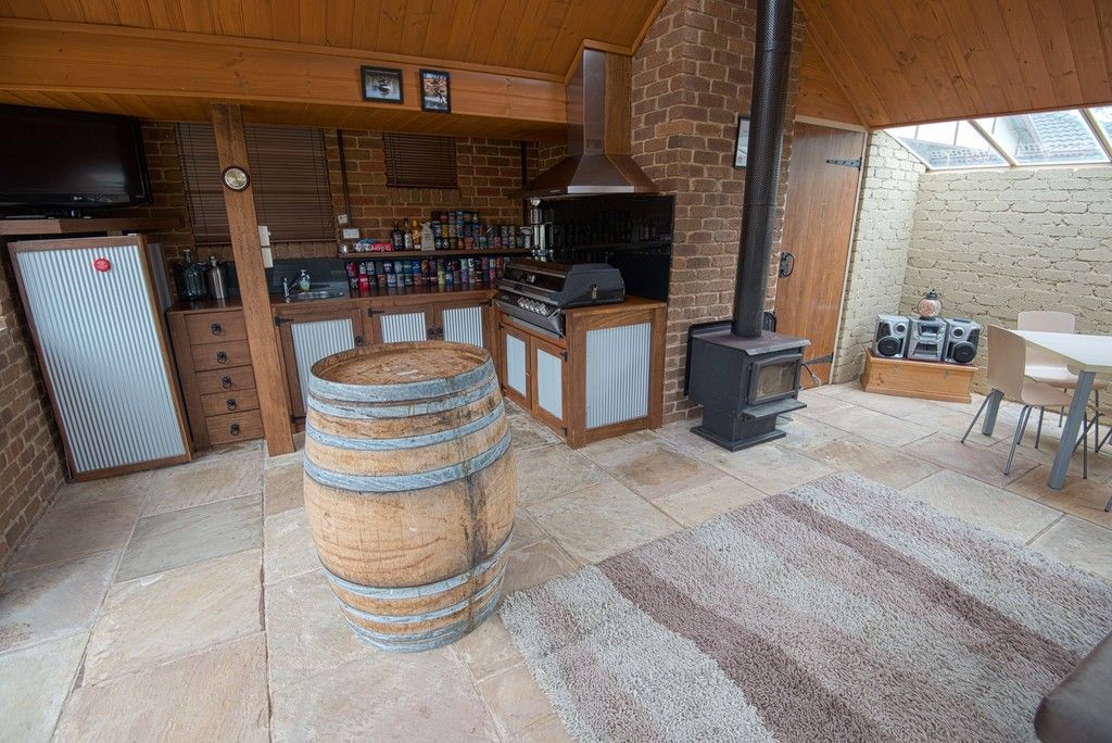 6 Goldsmiths Road, Eaglehawk, VIC 3556