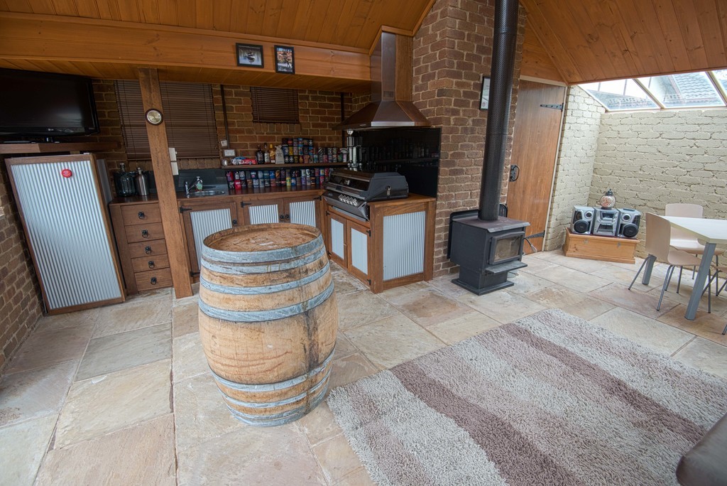 6 Goldsmiths Road, Eaglehawk, VIC 3556