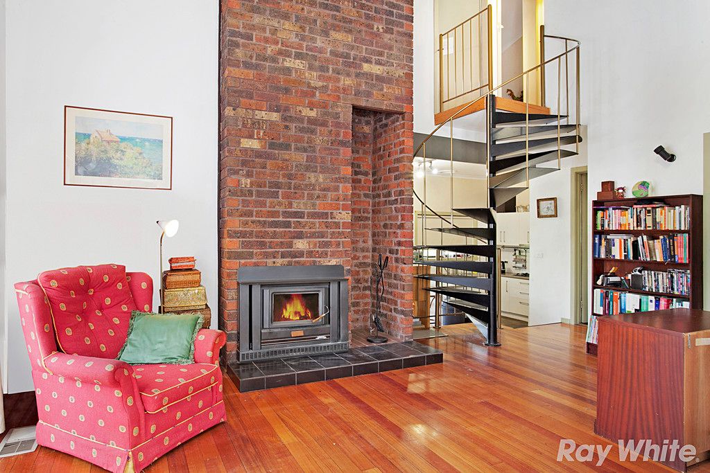 7 Hilltop Road, Upper Ferntree Gully, VIC 3156