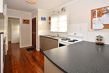 37 Sutton Crescent, Papakura, Papakura