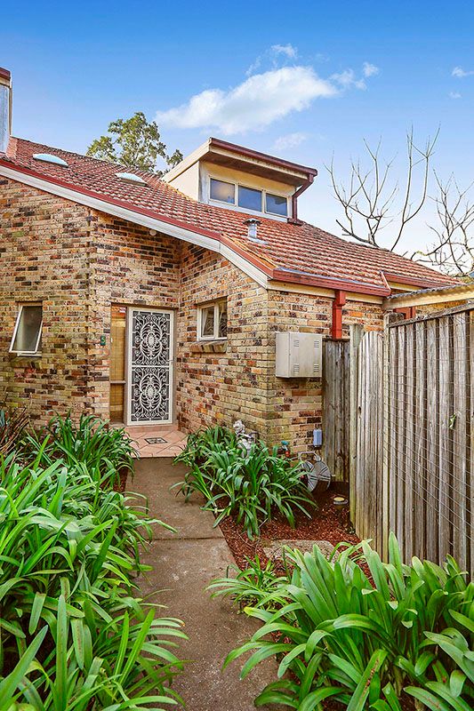 5 Deakin Way, Wahroonga NSW 2076