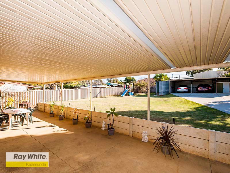 37 Tunnel Road, Swan View, WA 6056