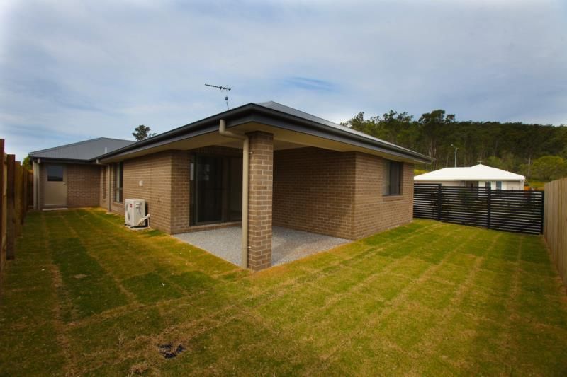 70 Cordeaux Crescent, Redbank Plains, QLD 4301