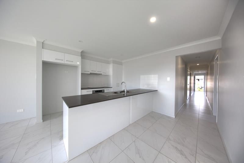 72 Cordeaux Street, Redbank Plains, QLD 4301