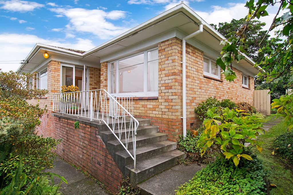 38 Angelo Avenue, Howick, Manukau City