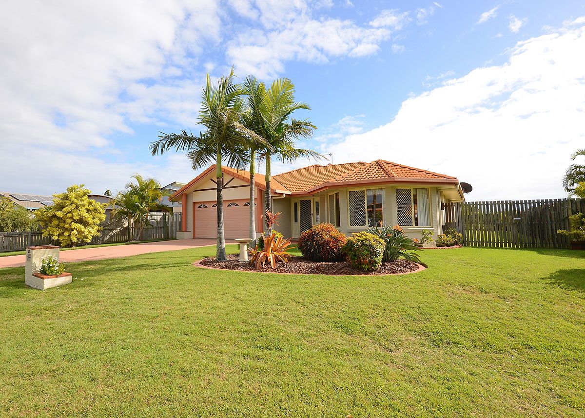 8 Treviso Court, Urangan, QLD 4655