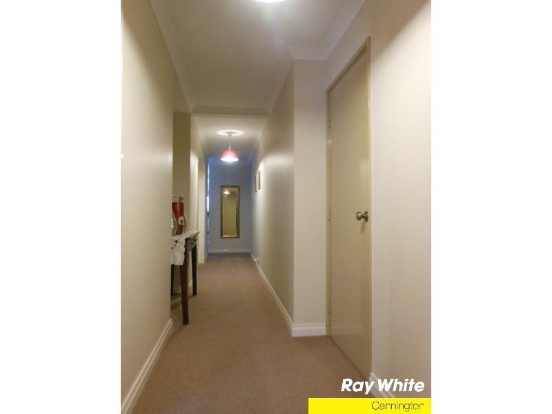 6 Gemina Way, Wattle Grove, WA 6107