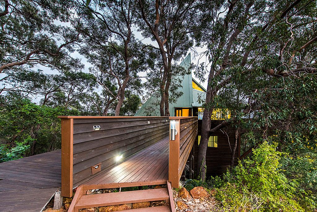 7 Dilkara Place, Kalamunda, WA 6076
