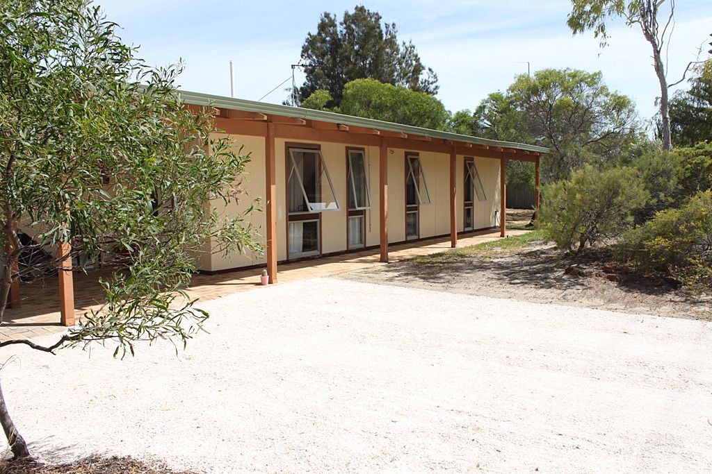 46 Whitfield Road, Jurien Bay, WA 6516