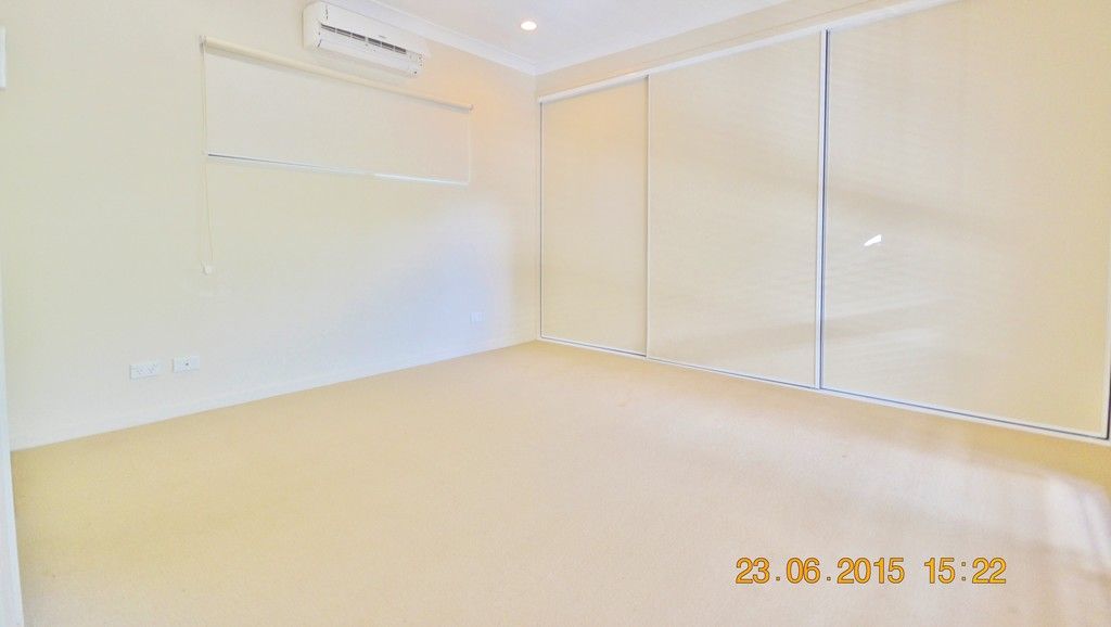 8B Vetiver Street, Trinity Park, QLD 4879