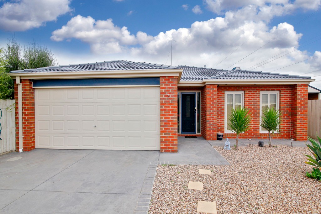 3 Byrne Court, LOVELY BANKS, VIC 3213