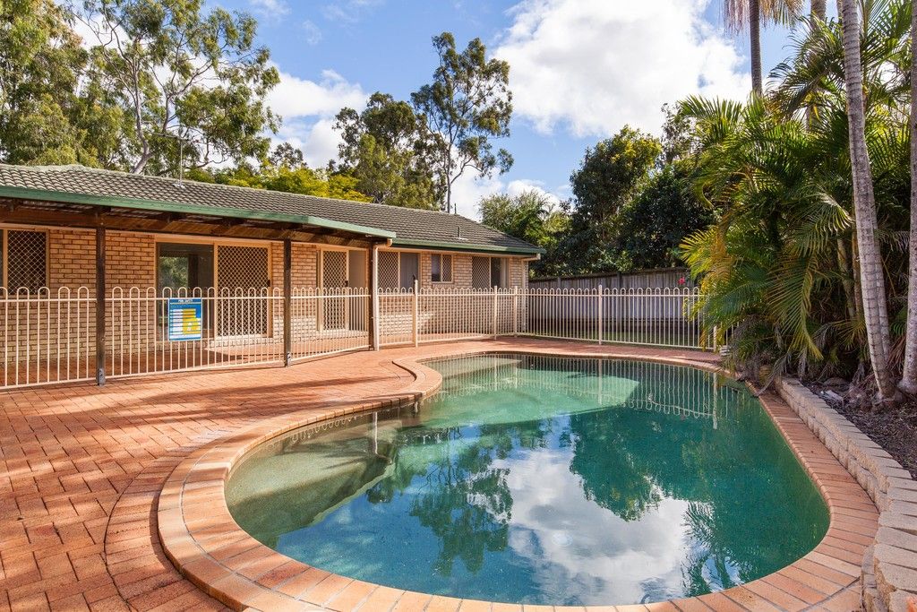 17 Aspen Crescent, Parkinson QLD 4115