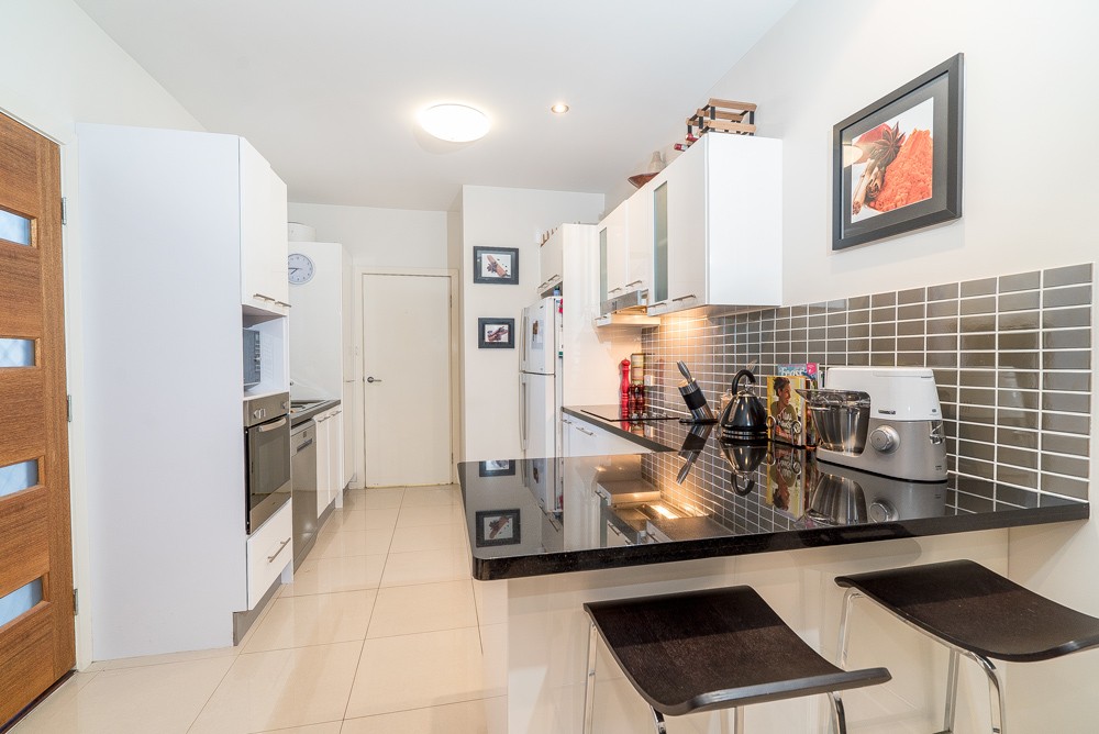 2/16 Broadmere Street, Annerley, QLD 4103