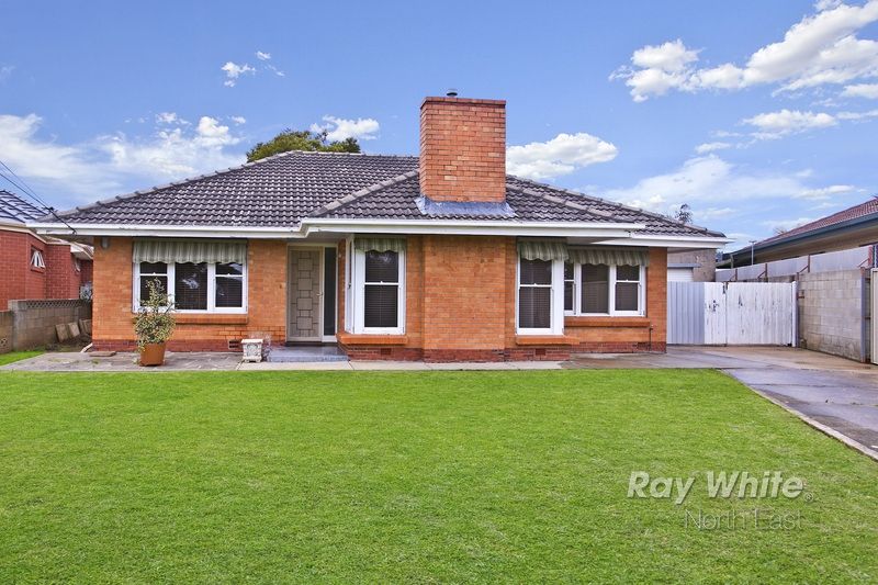 7 Novak Crescent, Valley View SA 5093