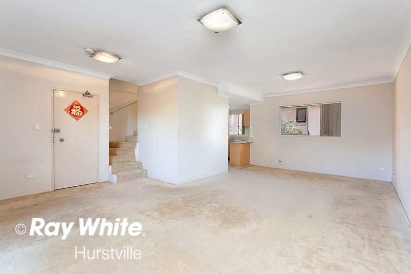 8/90 Gloucester Road, Hurstville, NSW 2220