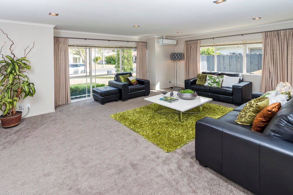 9 Headcorn Place, Botany Downs, Manukau City