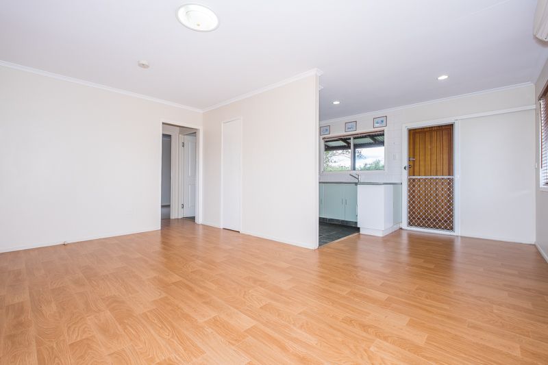 22 Prenter Crescent, Kippa-Ring, QLD 4021