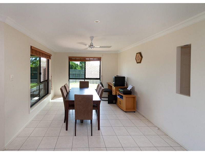 23 Jacaranda Place, Norman Gardens, QLD 4701