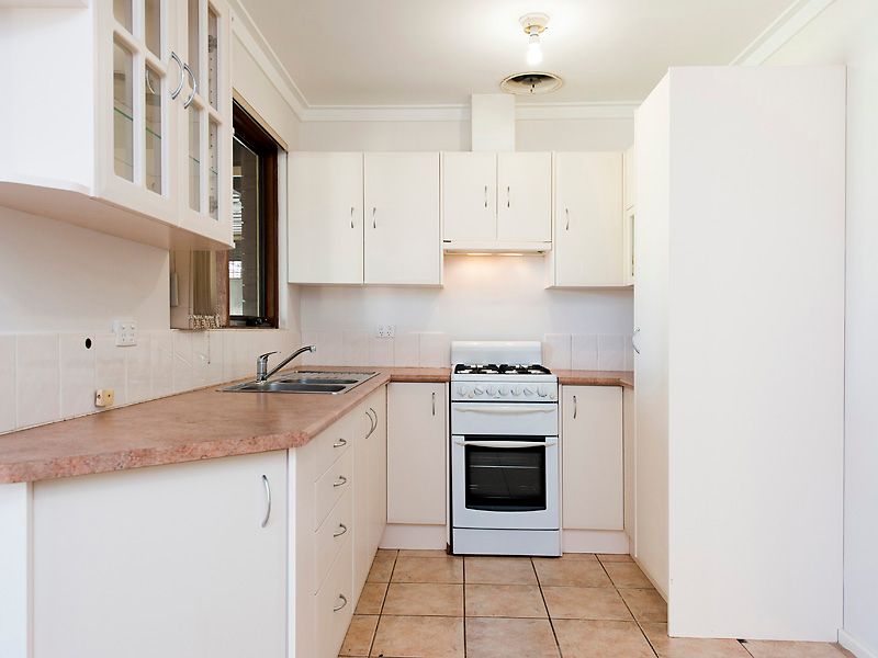 100 Partridge Way, Thornlie WA 6108