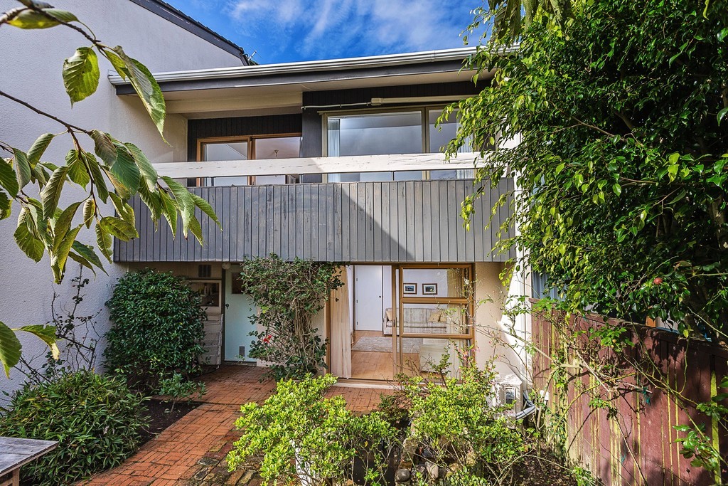 3/2 Tiwai Road, One Tree Hill, Auckland City